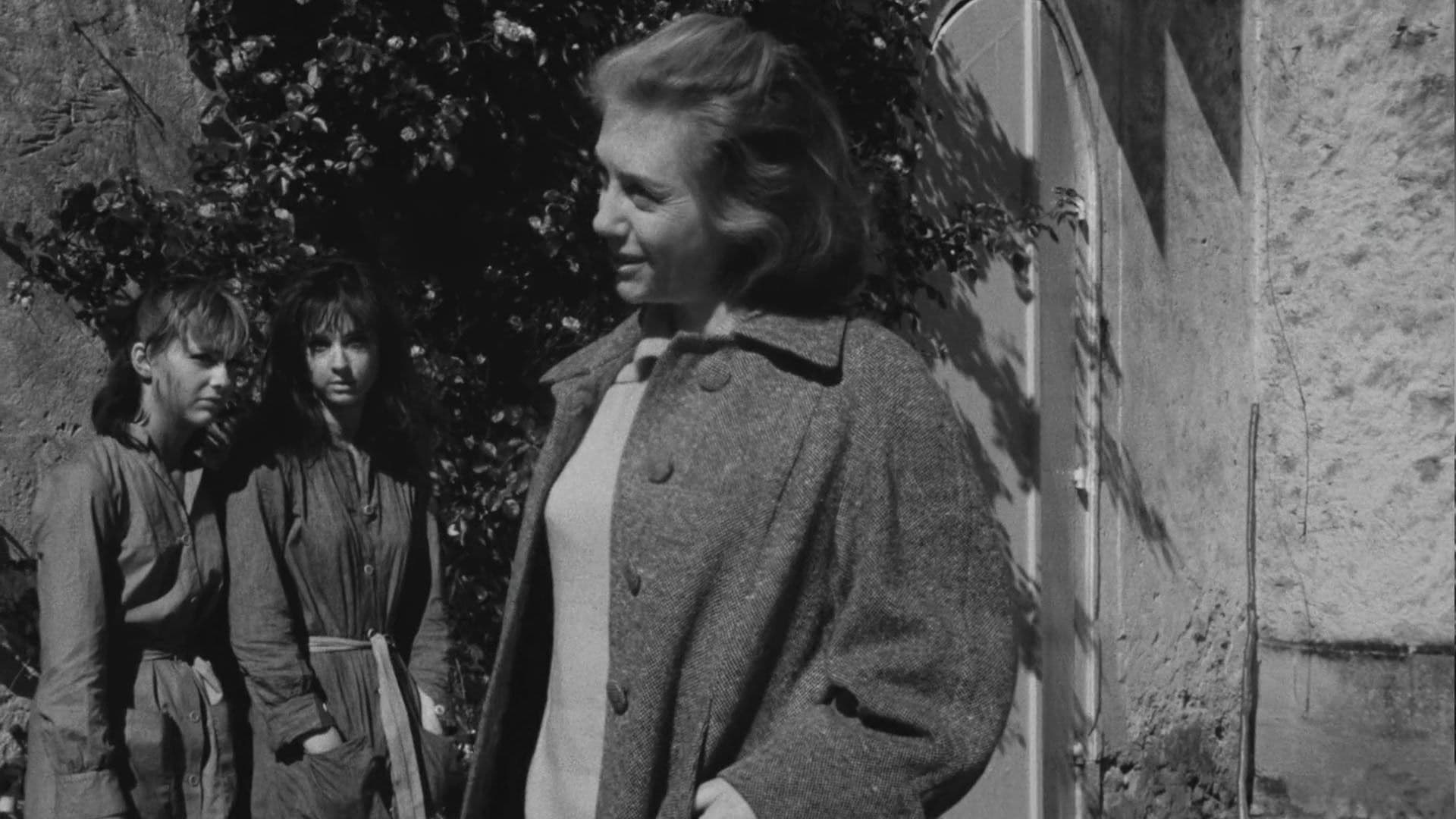 Backdrop for Les abysses