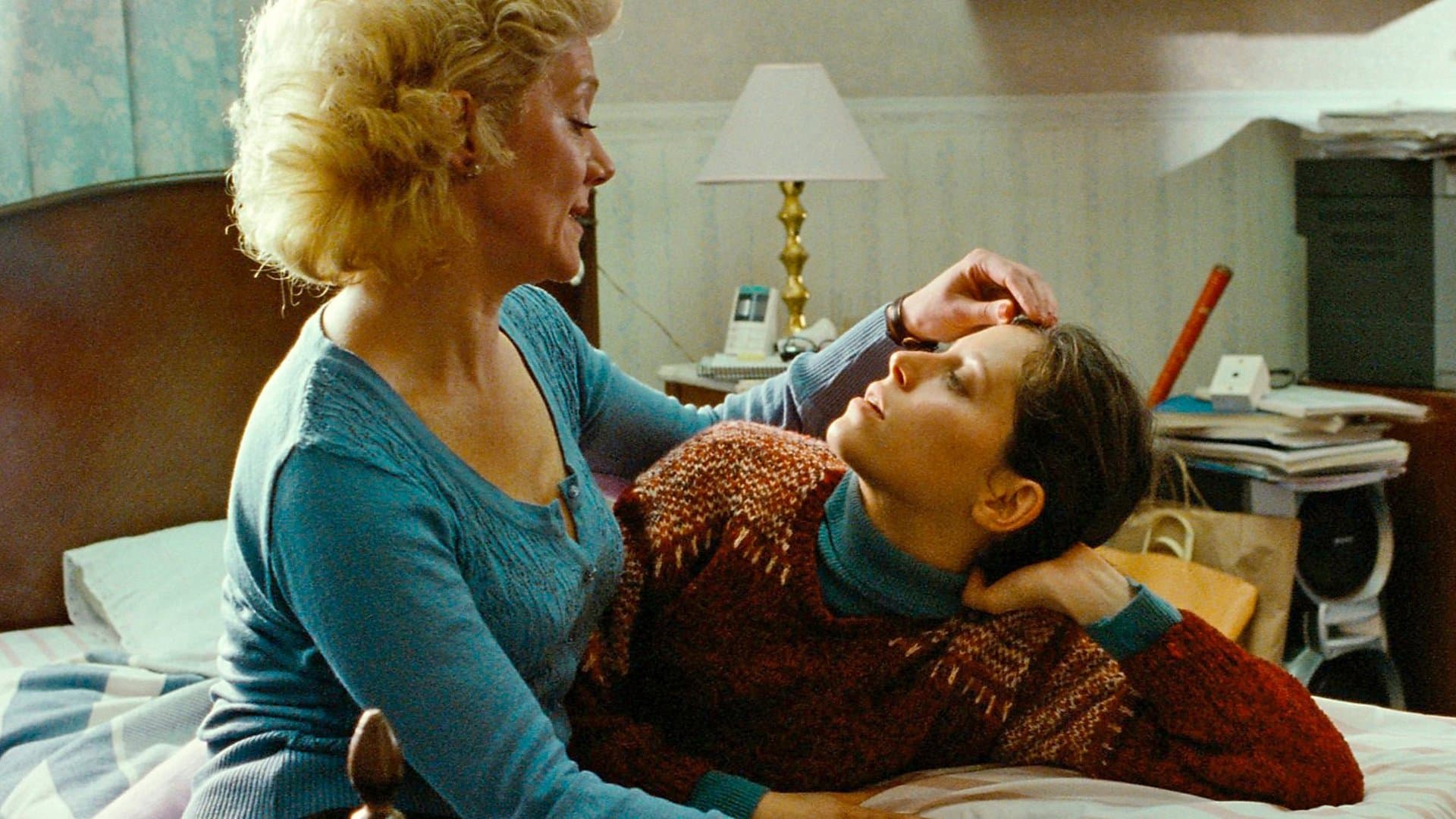 Backdrop for The Headless Woman