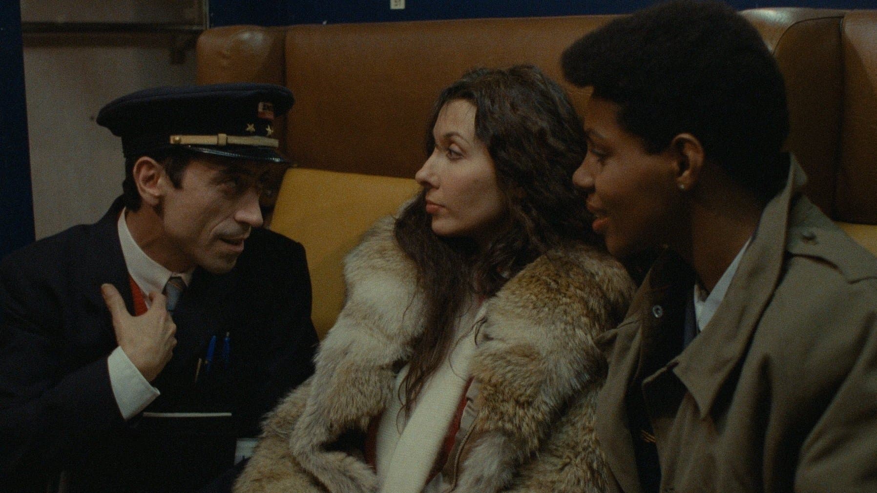 Backdrop for Maine-Océan Express