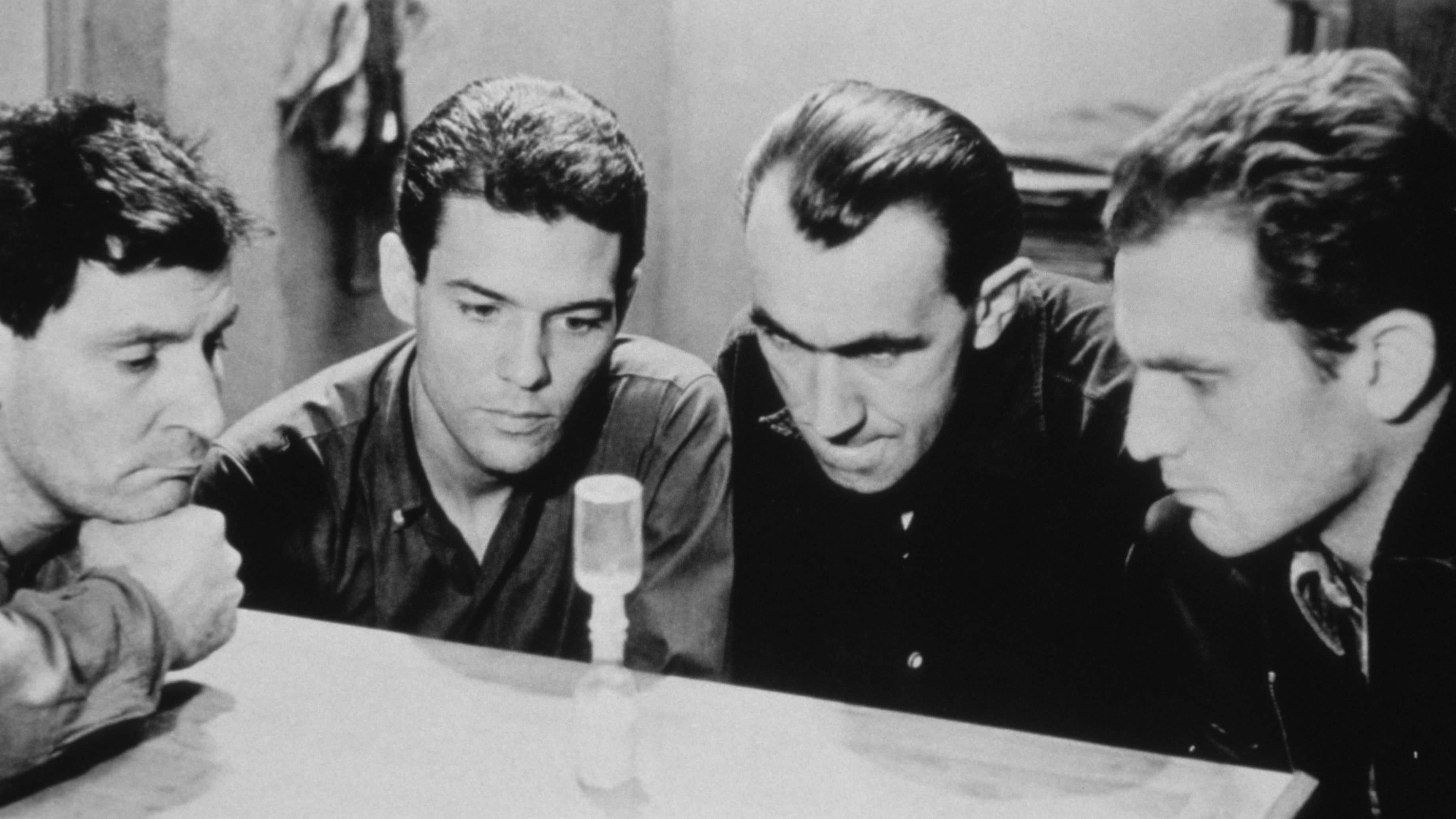 Backdrop for Le trou