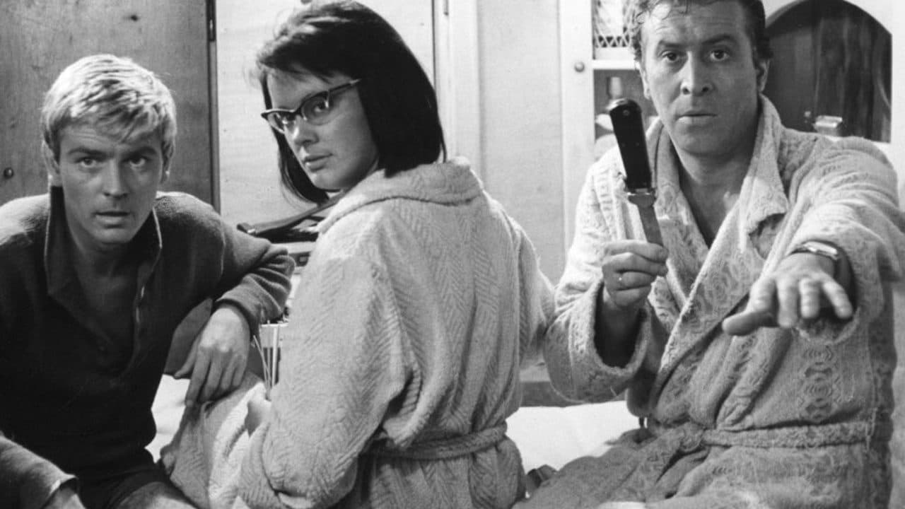 Backdrop for Knife in the Water