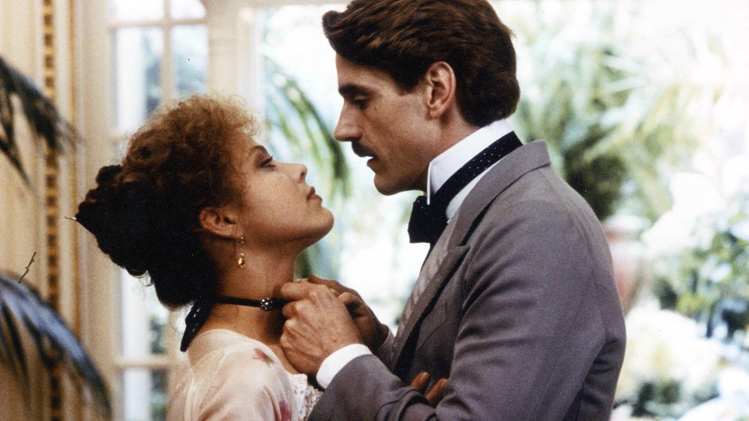 Backdrop for Swann in Love