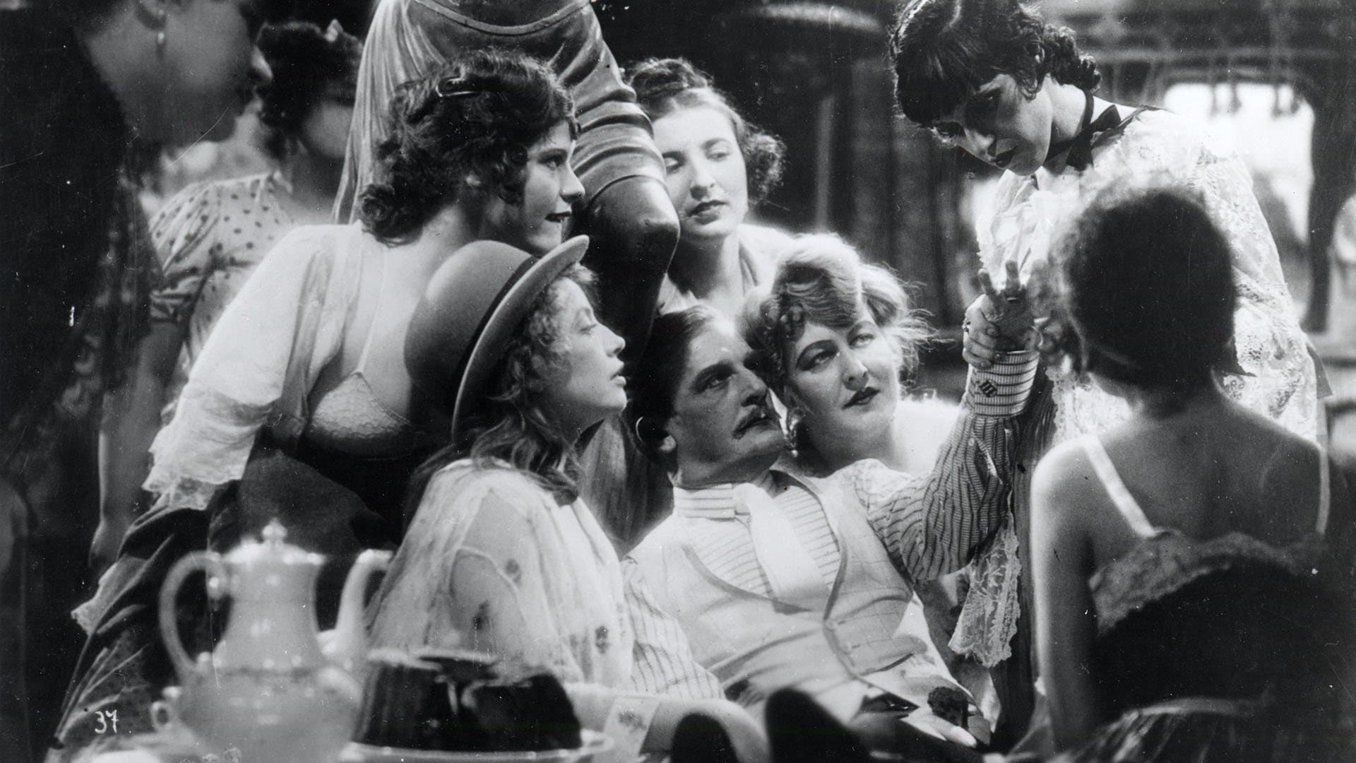 Backdrop for The Threepenny Opera