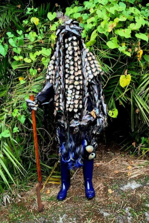 Egungun (Ancestor Can’t Find Me)
